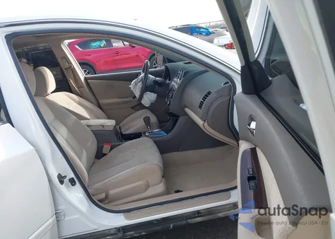 2010 Nissan Altima 2.5 S z USA, uszkodzony, nr VIN 1N4AL2AP5AN410905